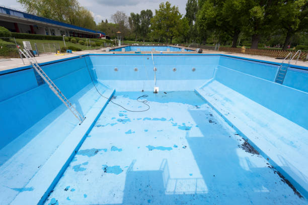 Best Water damage contractors near me  in Baiting Hollow, NY
